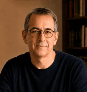 Marcos Alencar, psicoterapeuta de orientação analítica